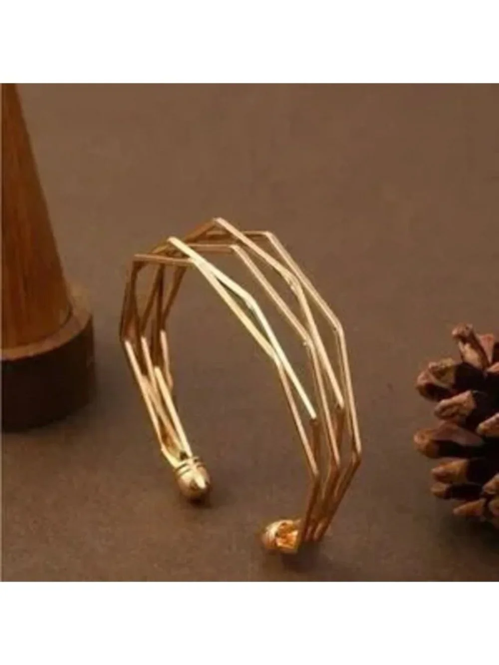 Gold 1pc Geometric Cuff Bracelet